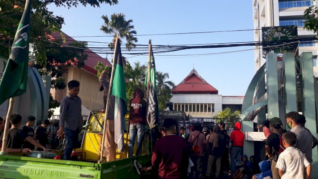 Badko HMI Sulselbar Kecam, Pertemuan Gubernur Sulsel Dengan Kahmi dan Cabang Maktim
