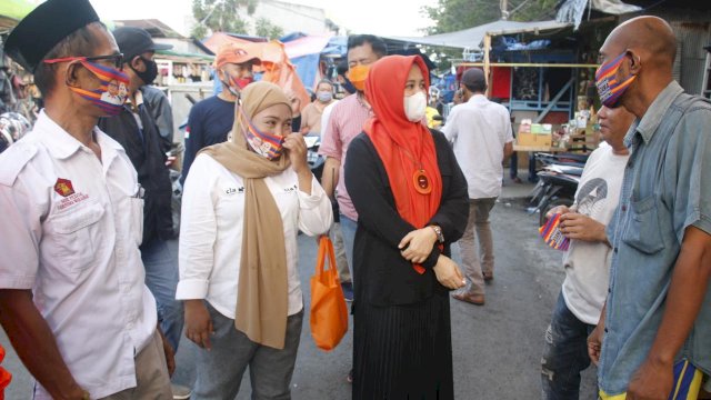 Fatma Blusukan ke Pasar Senggol, Pedagang: Hidup Nomor 1
