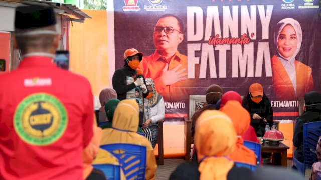 Indira Jusuf Ismail Naik Sepeda Berkunjung ke Dua Lokasi Kampanye