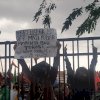 Unjuk Rasa di Depan DPRD Sulsel Rusuh