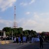BREAKING NEWS: Mahasiswa Makassar tutup Jalan A.P Pettarani