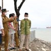 Pj Wali Kota Makassar Temui Warga Pulau Lae-lae untuk Pastikan Pembangunan