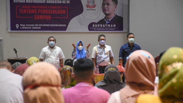 Ketua Komisi A DPRD Kota Makassar Supratman Mensosialisasikan Perda Tentang Pengelolaan Sampah 