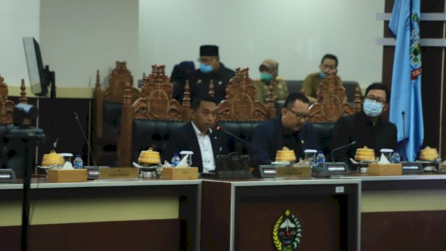 Kompak 9 Fraksi Setujui Pengalihan Aset ke Yayasan Al Markas