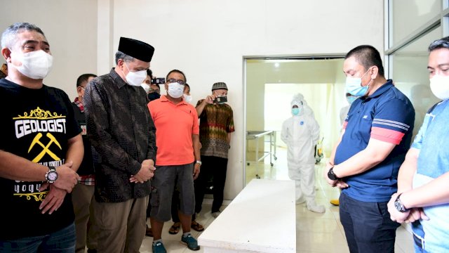 Gubernur Sulsel Lepas Jenazah Thoriq Husler