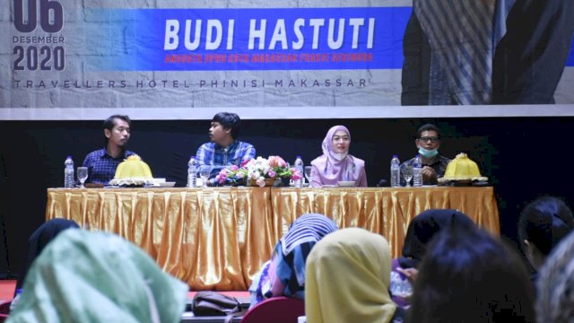 Budi Hastuti Sosialisasi Perda Bantuan Hukum