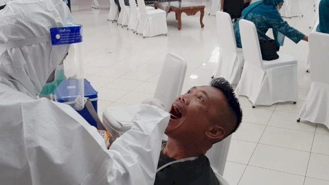 Corona Kembali Naik Signifikan, Tes Swab Massal Gratis Sebagai Peringatan Hari Ibu di Kota Makassar