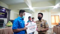 Salurkan Bantuan Modal Usaha, Bupati Bantaeng: Harus Bisa Serap Tenaga Kerja
