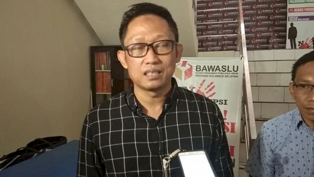 Asry Yusuf Anggota Bawaslu Sulsel Divisi Hukum