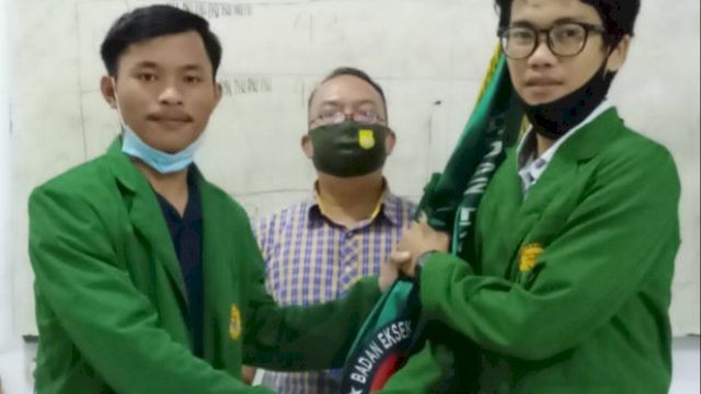 Sempat Ricuh dan Kotak Suara Nyaris Dibawa Kabur, Mahasiswa ini Berhasil Jadi Ketua BEM UNSA
