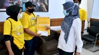 Milenial BISA Malbar, Serahkan Donasi Untuk Korban Bencana Gepa Sulbar ke IDP