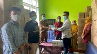 Awali tahun 2021, Anir Peduli Serahkan Bantuan Masker Langsung ke Sinjai