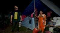 Ketua KNPI Sulsel Kunjungi Pengungsi di Talapang, Mamuju