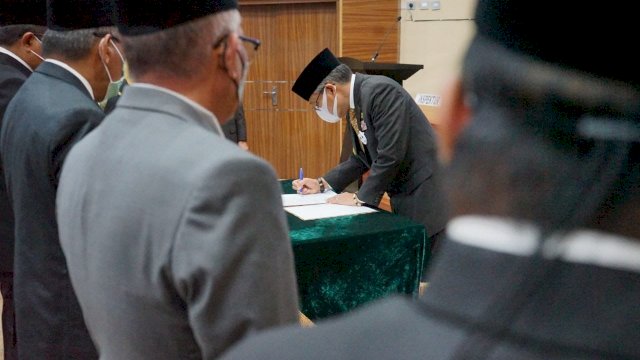 Taufan Ajak Pejabat dan ASN Pemkot Parepare Kirimkan Surat Al-fatihah Kepada Asisten III