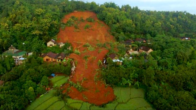 longsor terjadi di Desa Ngetos, Kecamatan Ngetos, Kabupaten Nganjuk, Provinsi Jawa Timur. (BPBD Kabupaten Nganjuk)