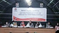 Tenda Pengungsian Jadi Saksi Ditetapkannya Bupati Mamuju Terpilih Siti Sutinah-Ado Mas&rsquo;ud