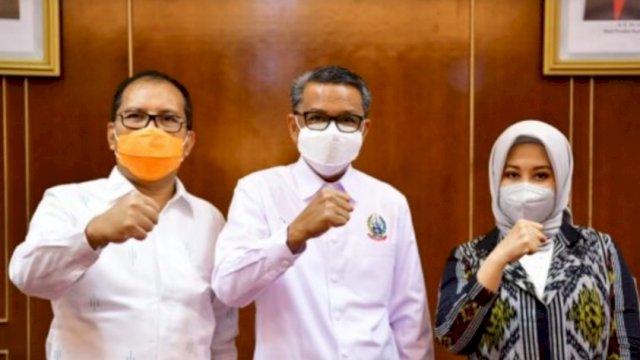 Danny, Nurdin Abdullah, Fatma, saat bertemu di Kantor Gubrnur Sulsel, Rabu (24/2) | Istimewa.