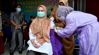 IDP Jadi Penerima Pertama Vaksin Covid-19 di Luwu Utara