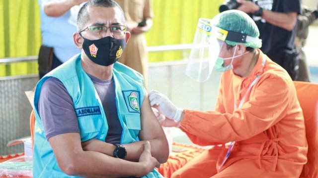 9 Orang Penerima Vaksin Covid-19 Sinovac Perdana di Kota Parepare