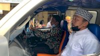 Ikut Gotong Keranda Jenazah Warga, Syahar: Toleransi Itu Penting