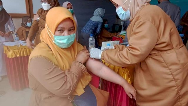 Surat Edaran Kemenkes Terbit, 411 Nakes di Luwu Utara Akan Lakukan Vaksinasi Susulan