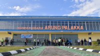 Gubernur Komitmen Kembangkan Bandara Arung Palakka