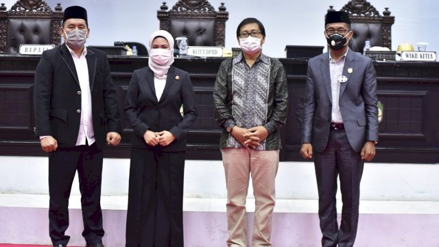 Pasangan Bupati dan Wakil Bupati Luwu Utara Indah Putri Indriani _Suaib Mansyur Usia ditetapkan Disahkan DPRD Sebagai Kepala daerah terpilih