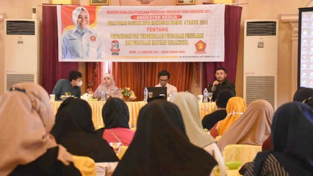 Nunung Dasniar Ajak Pemuda Makassar Awasi Peredaran  Miras