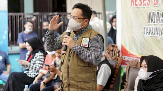 Wakil Ketua DPRD Sulsel, Darmawangsyah Muin Melakukan reses di Hadapan Ratusan Warga Kecamatan Palangga