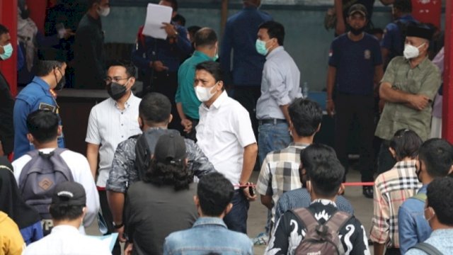 Komisi D DPRD Kota Makassar kunjungi Dinas Pemadam Kebakaran Kota Makassar selaku mitra kerjanya, Selasa (23/02/2021) di Kantor Pusat Damkar Kota Makassar, Jalan Ratulangi Makassar.

