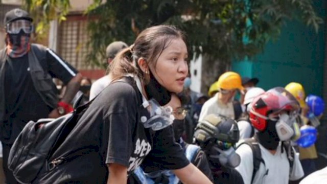 Kyal Sin atau Angel yang tewas karena ditembak polisi, peluru menembus kepalanya, Kamis. | Ist/Leo.