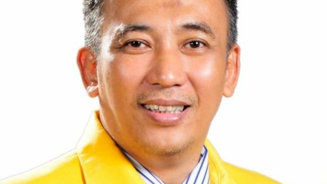Plt Ketua DPD II Golkar Sinjai, Iskandar Zulkarnain Latief (IZL). [trotoar.id].