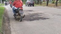 Dewan Dukung Pemkot ‘Tambal’ Jalan Metro Tanjung Bunga, Danny: Kita Tidak Akan Kasi Pemprov