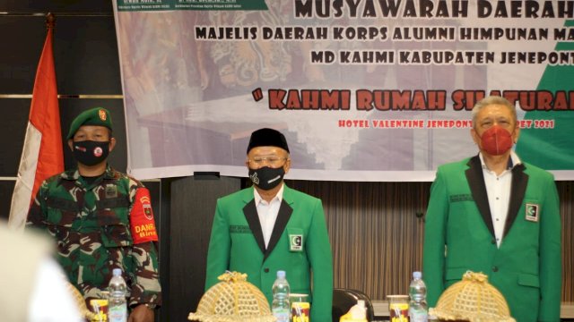 Forkopimda&ndash;Iksan Iskandar&ndash;Moh Roem, di Musda ke-2 KAHMI Kabupaten Jeneponto di Hotel Valentine Jl. Pahlawan Kelurahan Empoang, Kecamatan Binamu, Kabupaten Jeneponto, Sulawesi Selatan, Sabtu (6/3).

