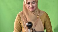 Indah Putri Indriani Bekali CPNS IPDN, PKN STAN dan Umum se Indonesia Timur