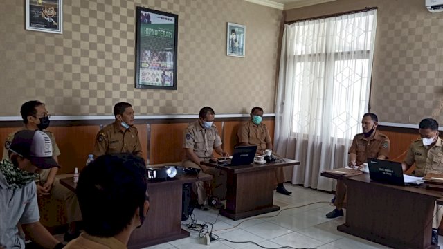 Menuju Top 30 Inovasi Pelayanan Publik, Tim Warkop Indah Gladi Persiapan Presentasi dan Wawancara