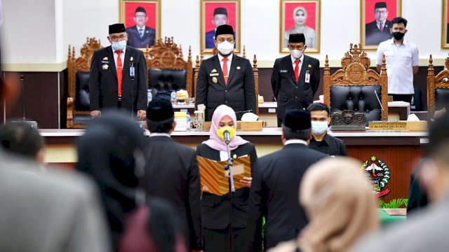 Plt Gubernur Hadiri Pelantikan Anggota DPRD Sulsel Sisa Masa Jabatan 2019-2024