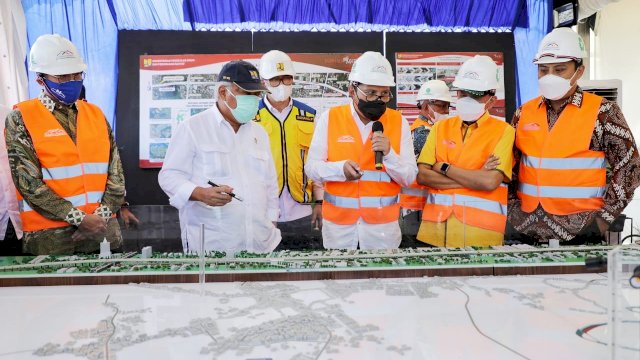Wali Kota Makassar Dampingi Menteri PUPR Resmikan Jalan Tol Layang Pettarani