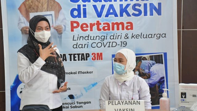 Bupati Luwu Utara Indah Putri Indriani memantau Pelaksanaan Vaksinasi Covid-19 tahap ke II