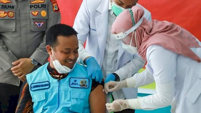 Plt Gubernur Sulsel: Jangan Takut Divaksin