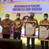 Bupati Luwu Dapat Penghargaan dari SMSI Sulsel