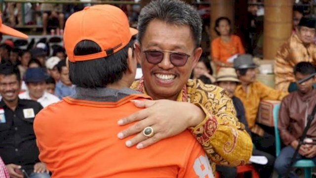 Anggota DPRD Sulsel Jhon Rende Mangontan  