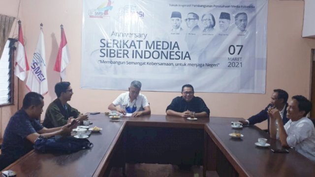  Komisaris Utama Jasa Tirta Energi, Didi Muhammad Rosidi berkunjung ke kantor pusat Serikat Media Siber Indonesia (SMSI) di Jl Veteran II No 7C-Jakarta, Rabu sore (7/4/2021), diterima langsung oleh Ketua Umum SMSI Pusat, Drs. Firdaus, M.Si