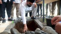 Danny Lakukan Peletakan Batu Pertama Pembangunan Aspuri Stiba