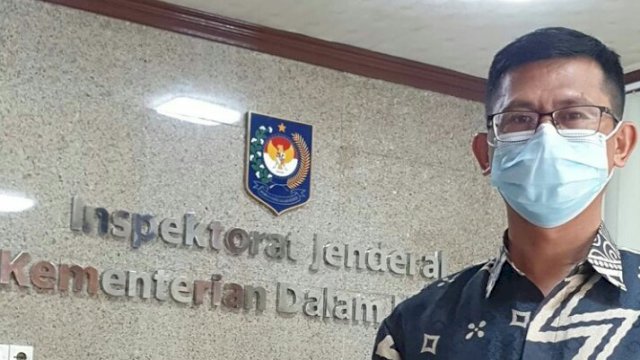 Inspektur Inspektorat Kabupaten Sinjai Adeha Syamsuri, (FOTO: Humas Pemkab Sinjai).