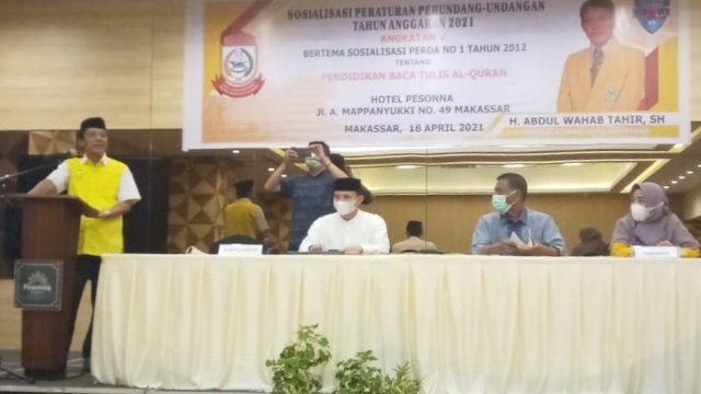 Wahab Tahir Beri Pemahaman Masyarakat Tentang Perda nomor 1 Tahun 2012