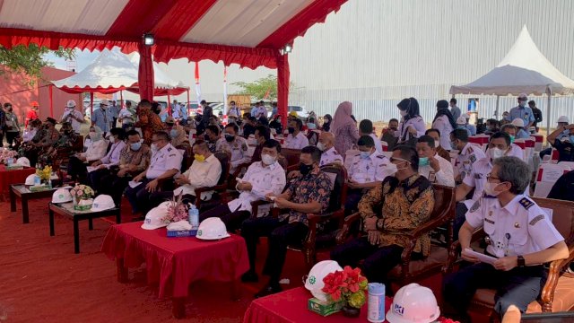 Bupati Muchtar Ali Yusuf Hadiri Peresmian KMP Takabonerate