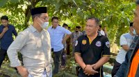 Edy Manaf Hadiri Pemakaman Kades Pertama Bukit Harapan