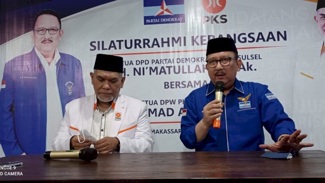 Ketua DPW PKS Sulsel Muhammad Arsyid bersama Ketua DPD PD Sulsel Ni'matullah Erbe Menggelar Jumpa Pers Hasil Pertemuan Keduanya Membahas Arah Koalisi 