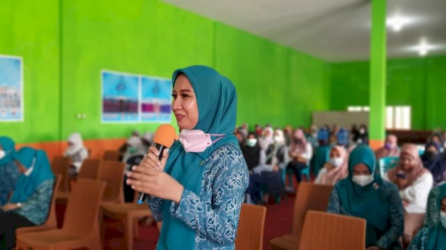 Peringati HKG Ke 49, TP PKK Kabupaten Luwu Gelar Sosialisasi Parenting